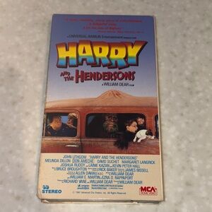 Harry and the Hendersons VHS Tape
